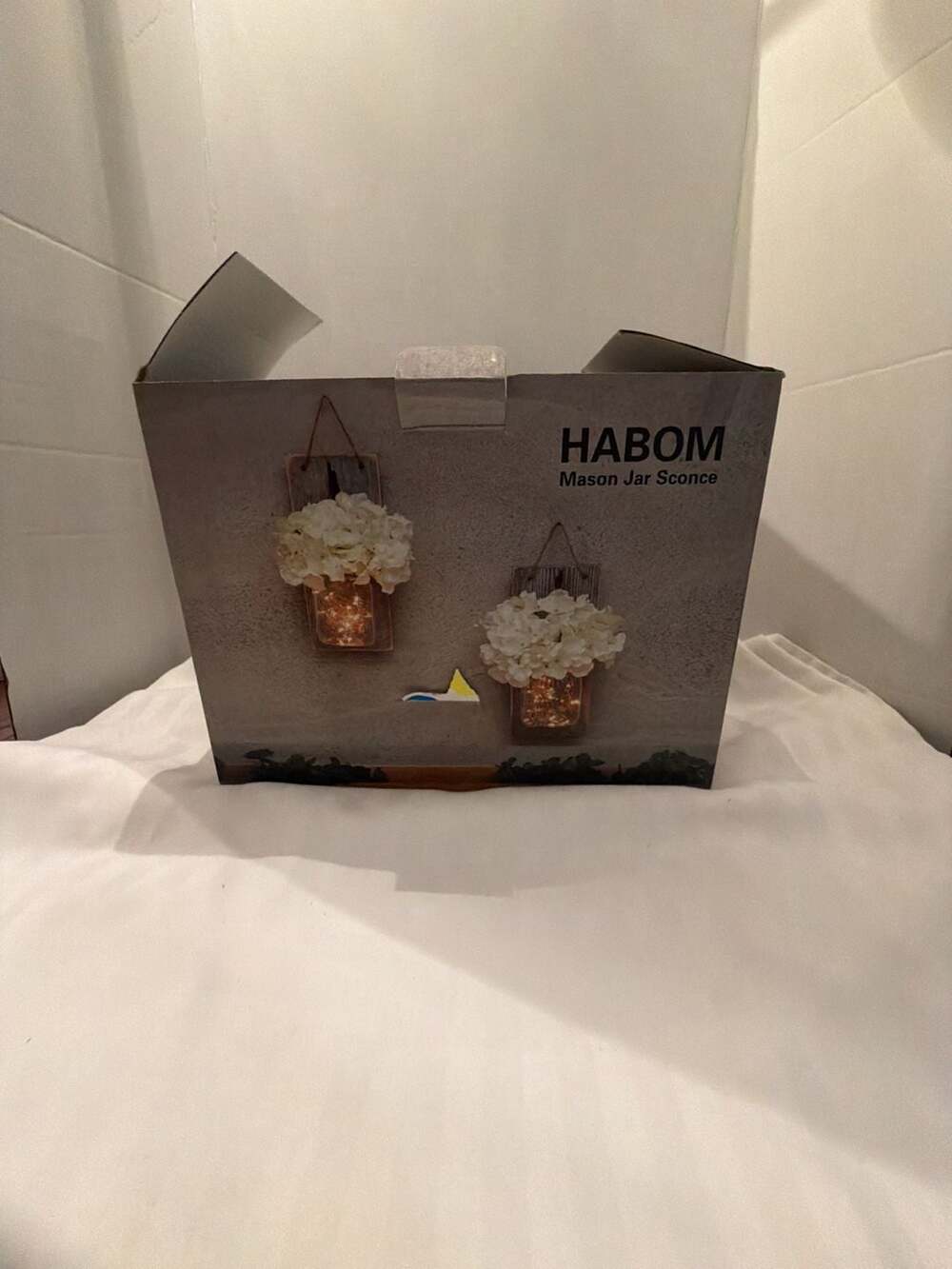 HABOM Mason Jar Sconce Wall Decor Set with LED Lights and Flowers